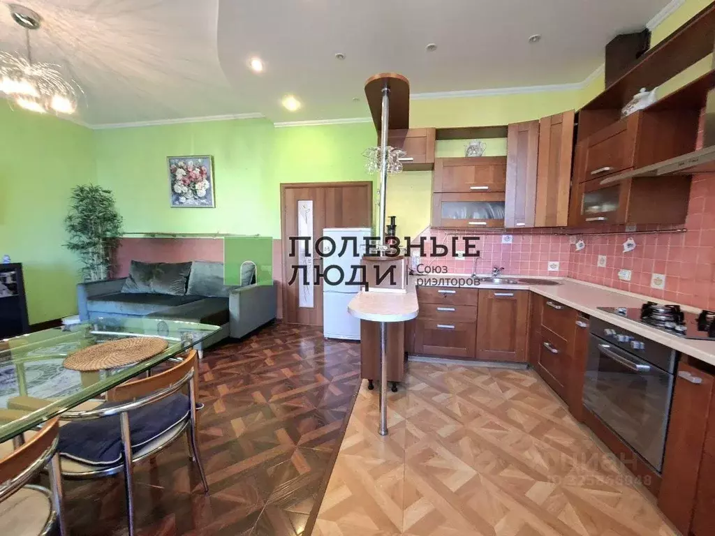 3-к кв. Орловская область, Орел ул. Максима Горького, 47 (99.1 м) - Фото 1