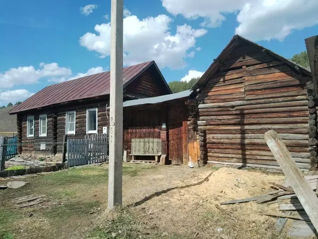 Дом в Башкортостан, Белорецкий район, Верхнеавзянский сельсовет, с. ... - Фото 2