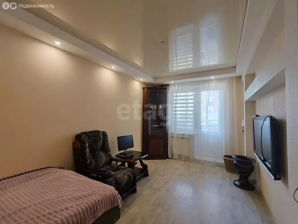 1-комнатная квартира: Набережные Челны, улица Аделя Кутуя, 12 (44 м) - Фото 1