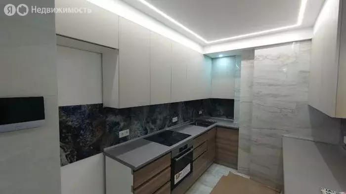 4-комнатная квартира: Симферополь, улица Фрунзе, 41А (121 м) - Фото 2