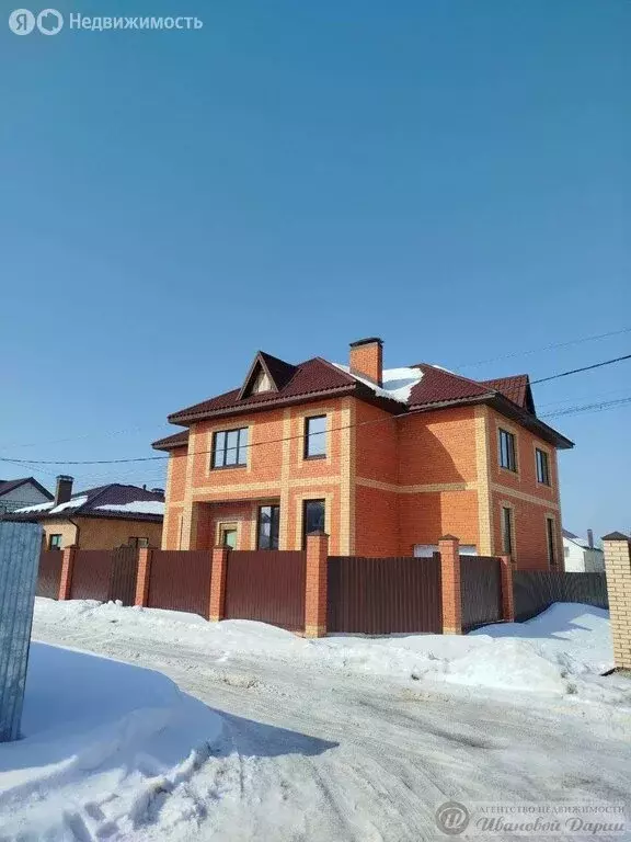 Дом в Кинель, Свободная улица, 24 (288 м) - Фото 1