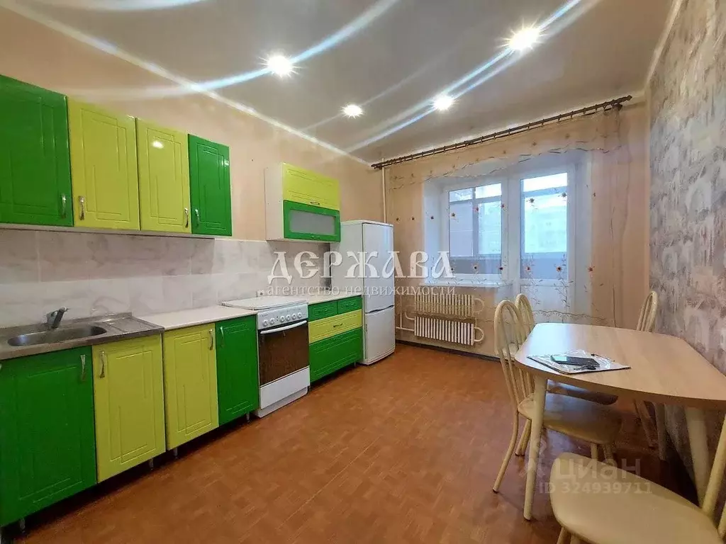 1-к кв. Белгородская область, Старый Оскол Восточный мкр, 44 (40.0 м) - Фото 1