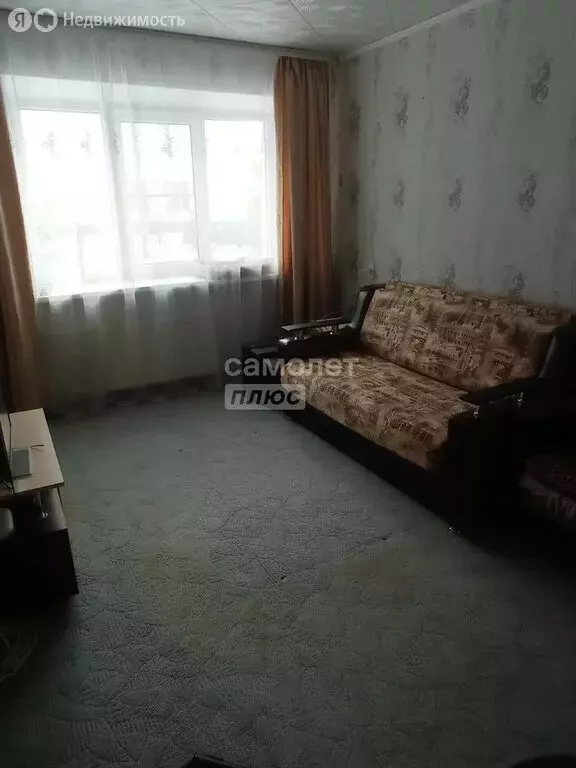 1-комнатная квартира: посёлок городского типа Печенга, улица Бредова, ... - Фото 0