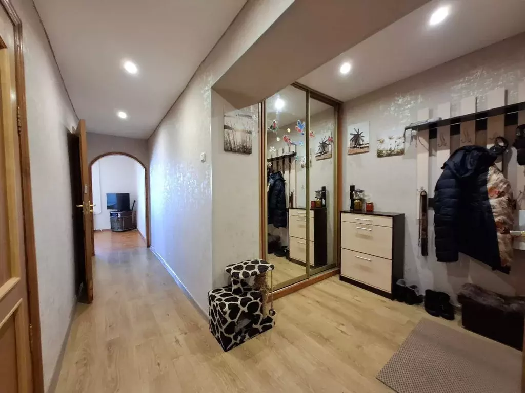 Продаётся 3-к квартира, 61.9 м - Фото 1