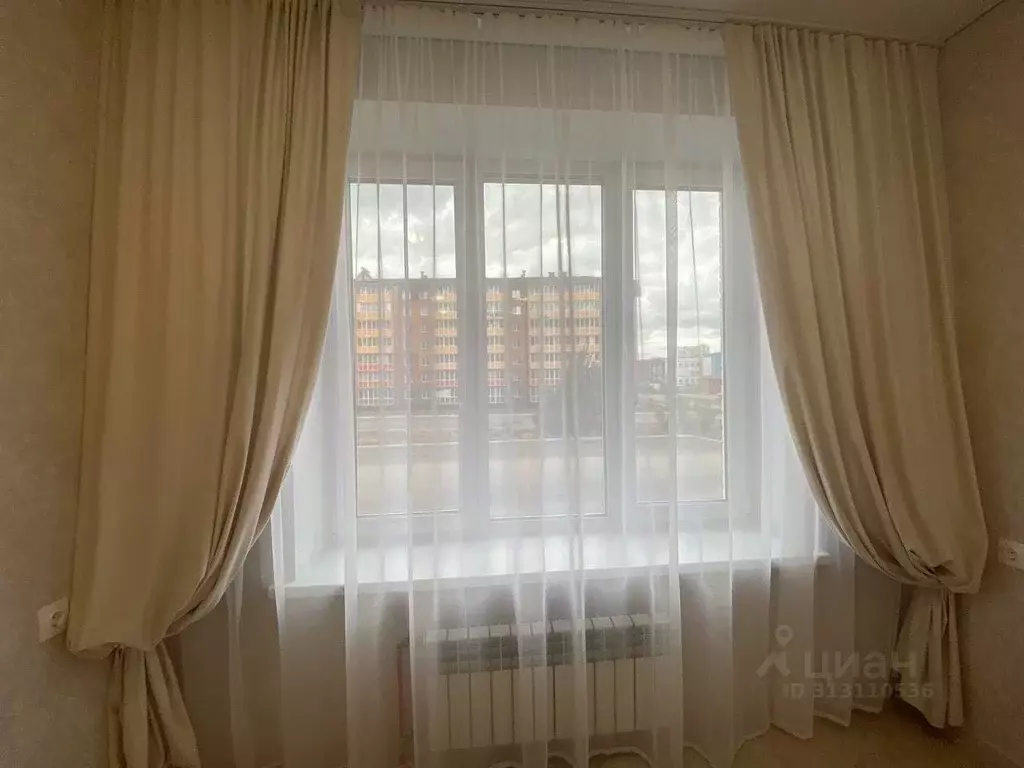 1-к кв. Хакасия, Абакан ул. Генерала Тихонова, 6 (42.0 м) - Фото 0