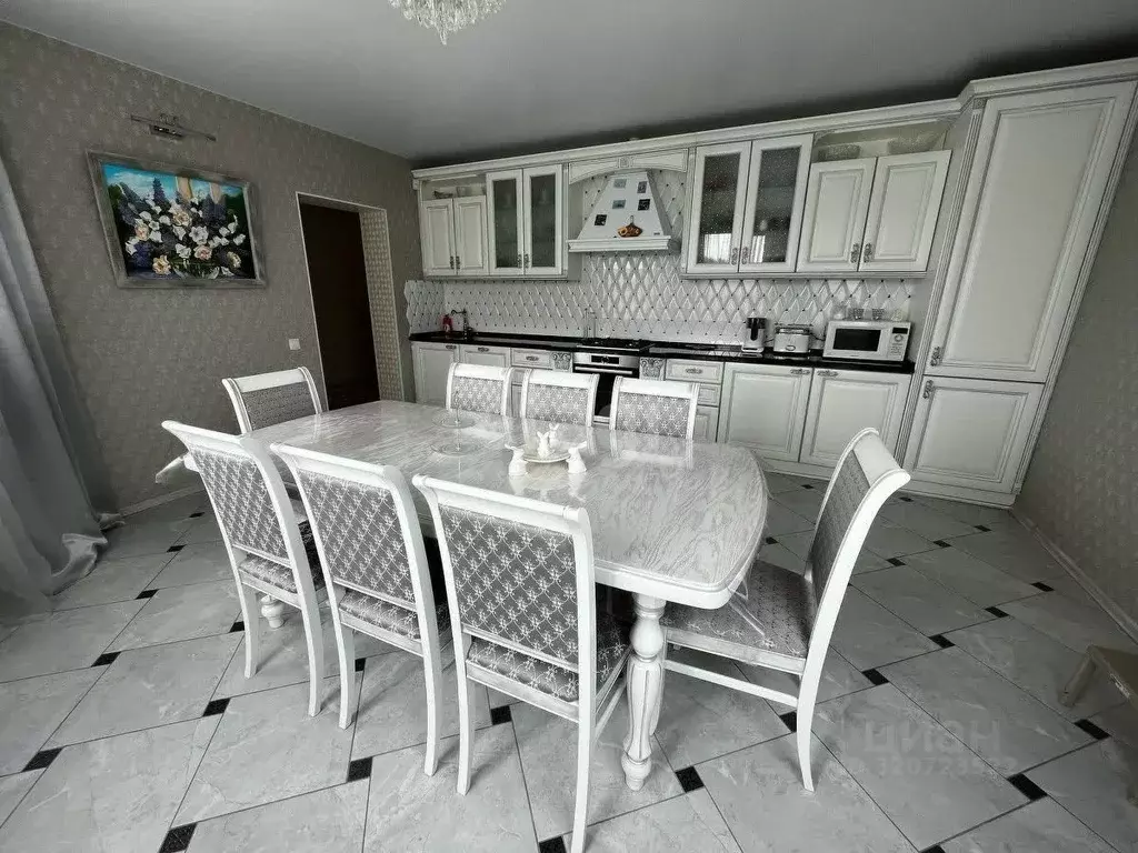 Дом в Свердловская область, Белоярский муниципальный округ, пос. ... - Фото 1