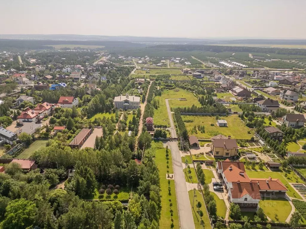 Участок в Свердловская область, Белоярский городской округ, пос. ... - Фото 0