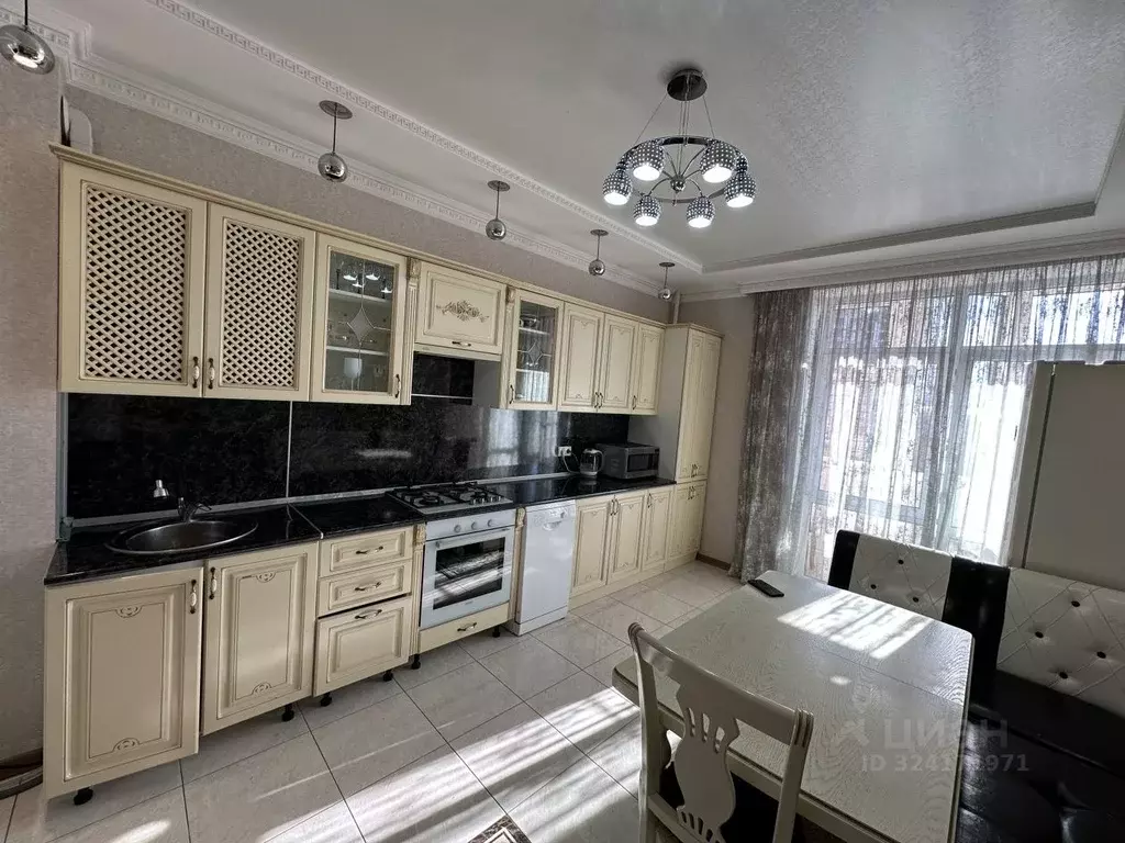 2-к кв. Северная Осетия, Владикавказ просп. Доватора, 20В (80.0 м) - Фото 2