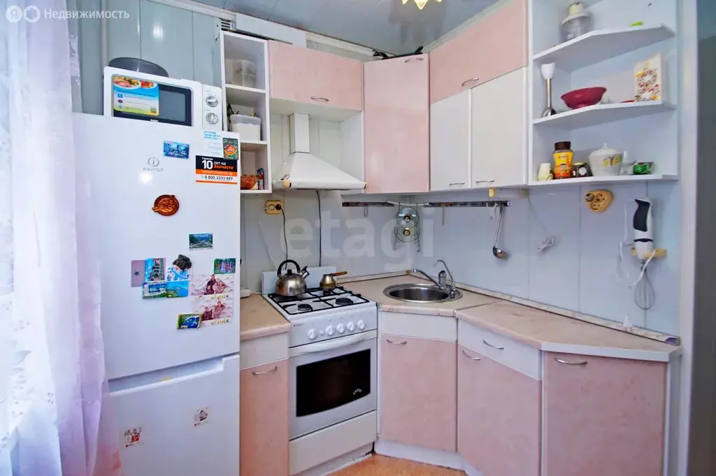 2-комнатная квартира: Омск, улица 16-й Военный Городок, 426 (48.5 м) - Фото 2