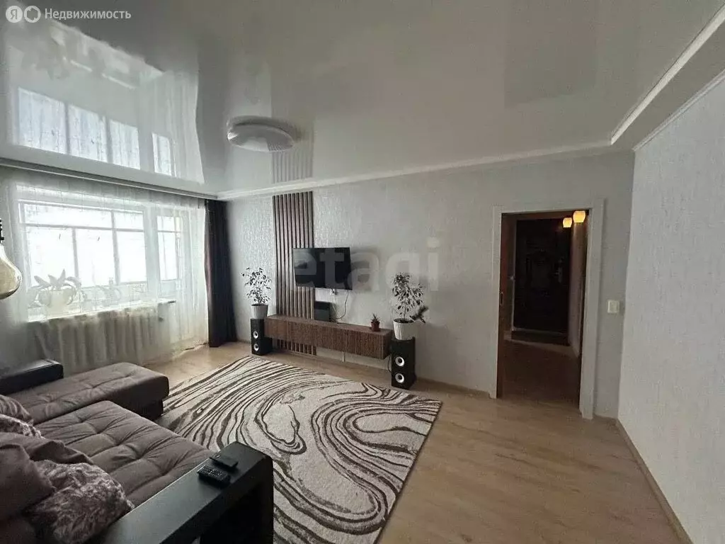 3-комнатная квартира: Курган, улица Карла Маркса, 147 (62.9 м) - Фото 2