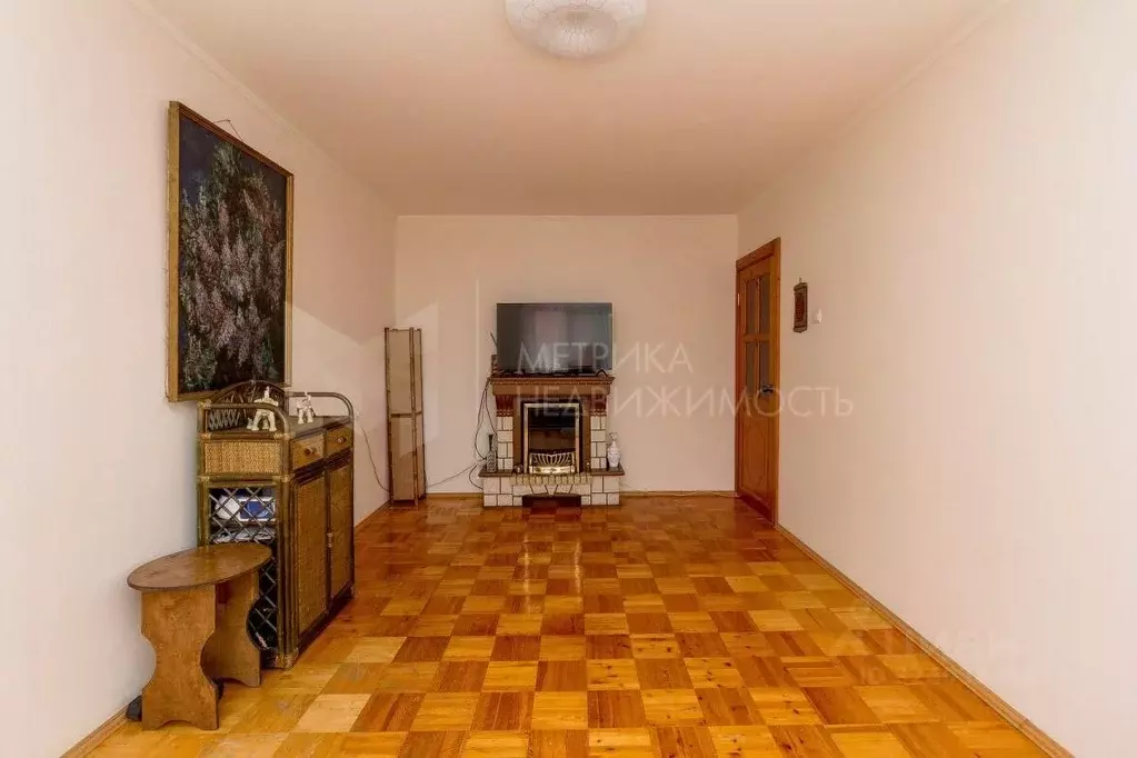 3-к кв. Тюменская область, Тюмень Таврическая ул., 10 (62.0 м) - Фото 1