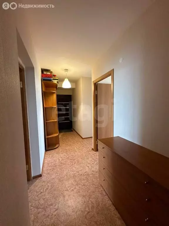 2-комнатная квартира: Пермь, улица Красные Казармы, 64 (65.3 м) - Фото 1