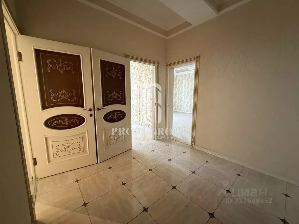2-к кв. Дагестан, Каспийск просп. Акулиничева (85.0 м) - Фото 1