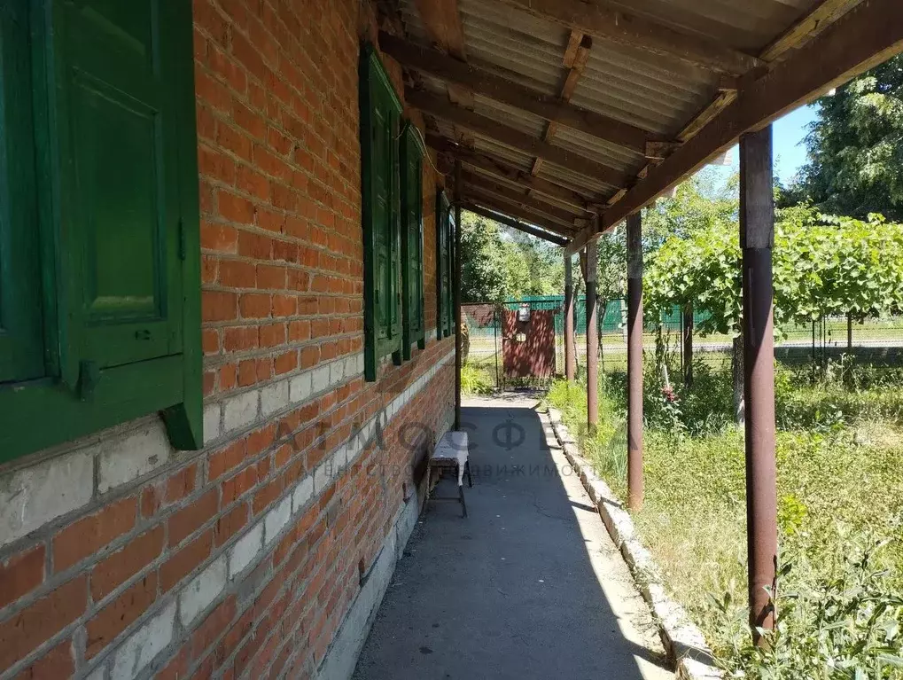 Дом в Краснодарский край, Апшеронск ул. Толстого (53 м) - Фото 2