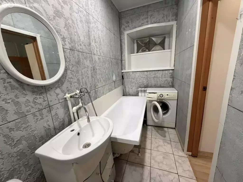 Квартира-студия: Мичуринск, Тамбовская улица, 91 (41.9 м) - Фото 1