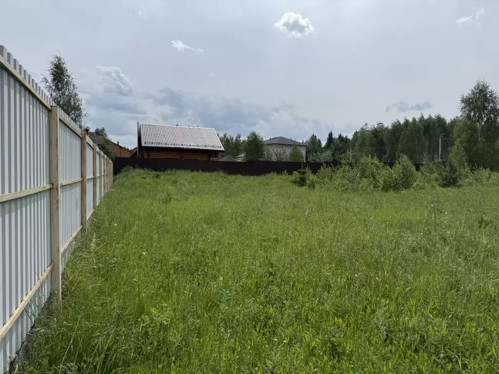 Участок в Московская область, Наро-Фоминский городской округ, д. ... - Фото 1