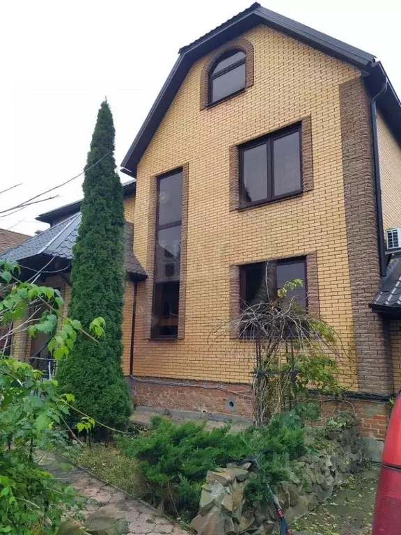 Дом в Курская область, Курск Погожая ул., 45 (375 м) - Фото 1