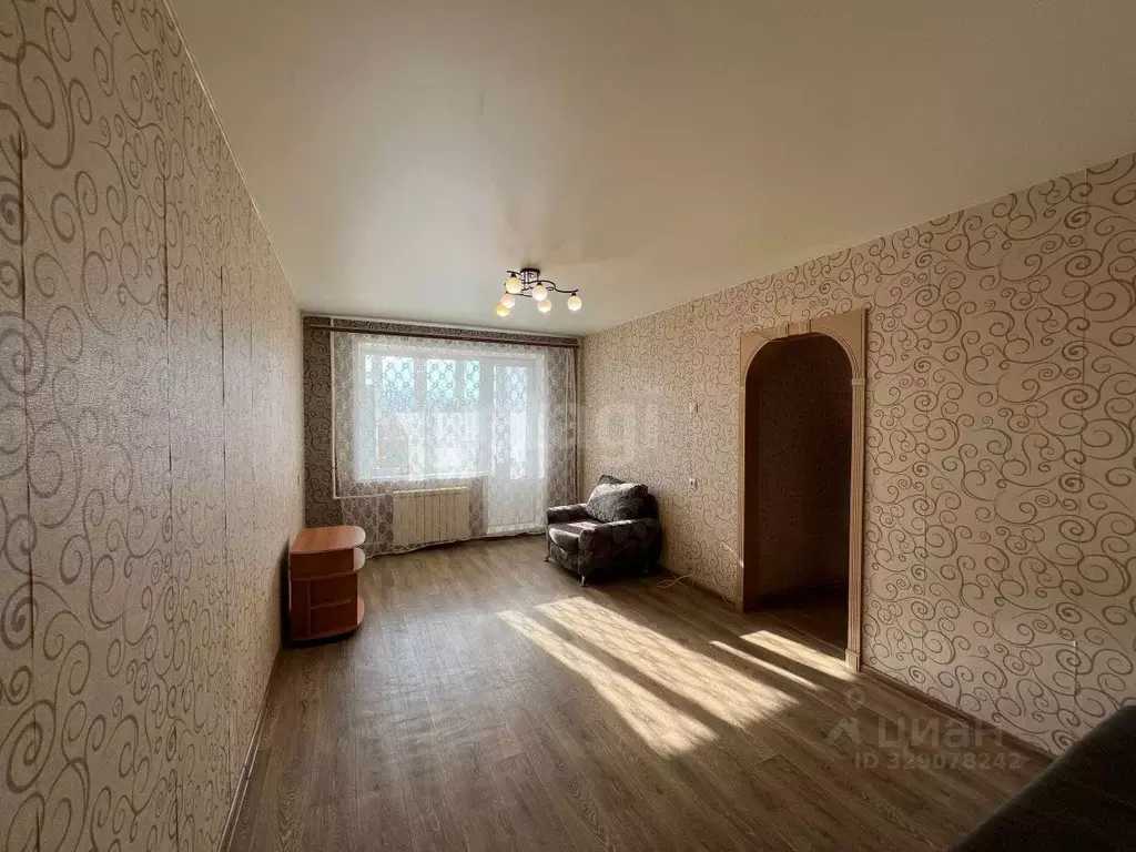 2-к кв. Омская область, Омск ул. Калинина, 13 (43.9 м) - Фото 2