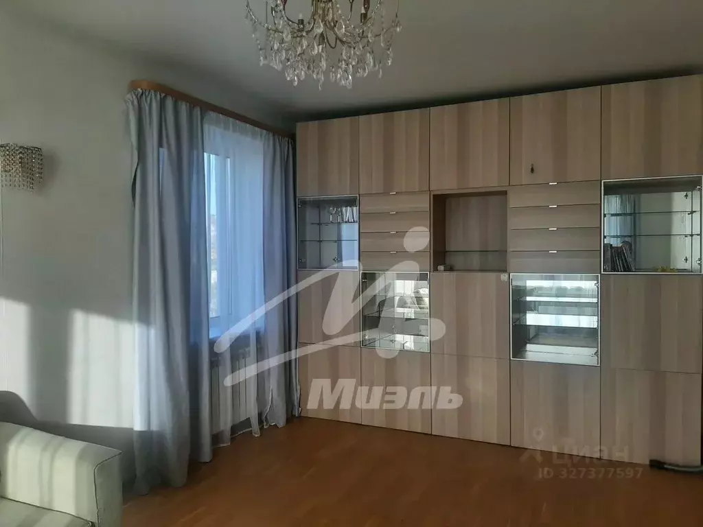 3-к кв. Москва Нагорная ул., 34К1 (74.0 м) - Фото 1