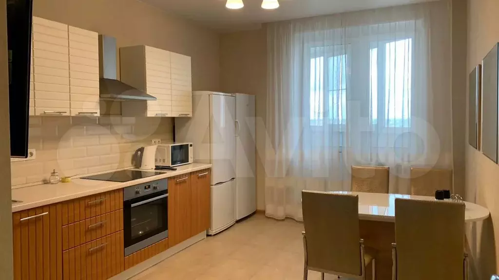 2-к. квартира, 65,5 м, 14/17 эт. - Фото 0