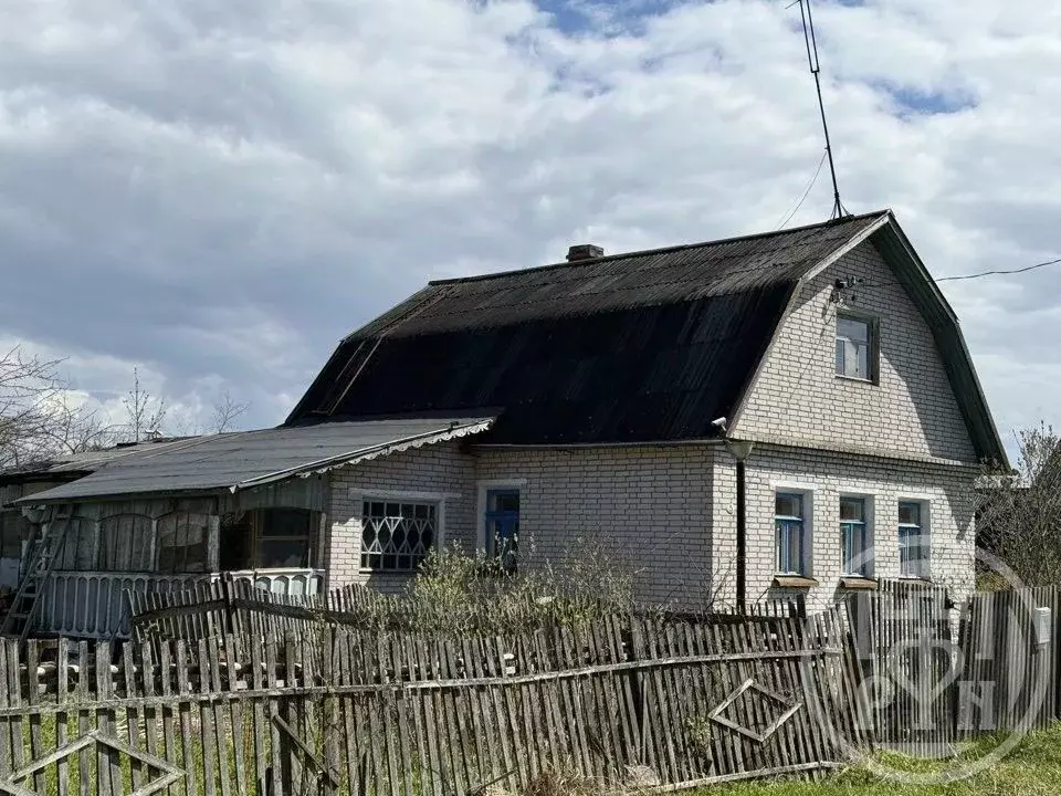 Дом в Ленинградская область, Кировский район, Назия пгт ул. ... - Фото 1