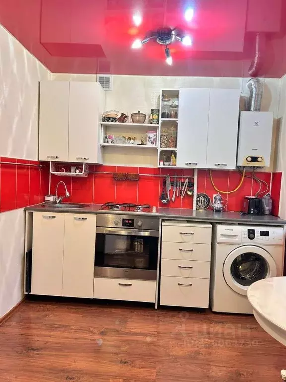 1-к кв. Татарстан, Казань ул. Космонавтов, 22 (30.5 м) - Фото 1