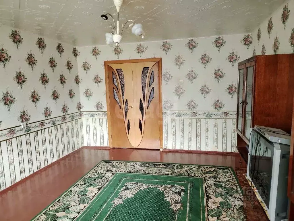 4-к кв. Смоленская область, Ярцево просп. Металлургов, 1/2 (76.0 м) - Фото 1