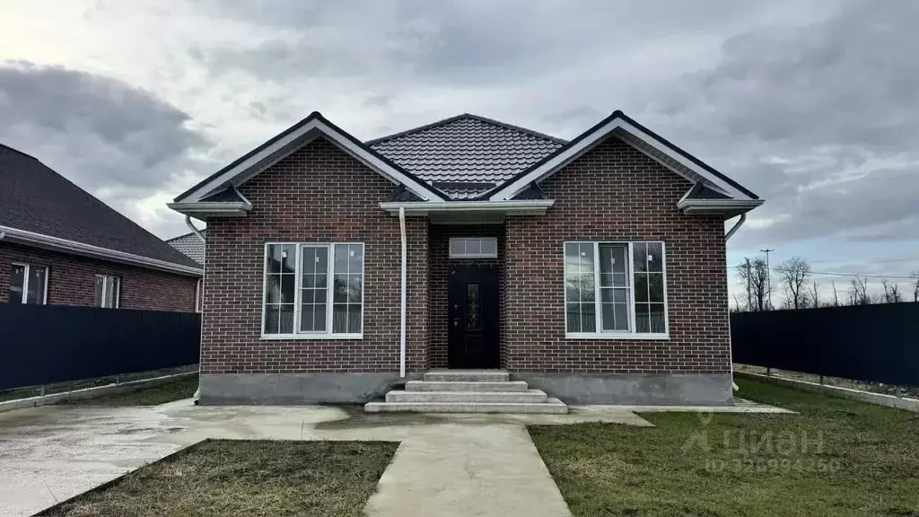 Дом в Краснодарский край, Краснодар пос. Березовый, ул. Атамана ... - Фото 1