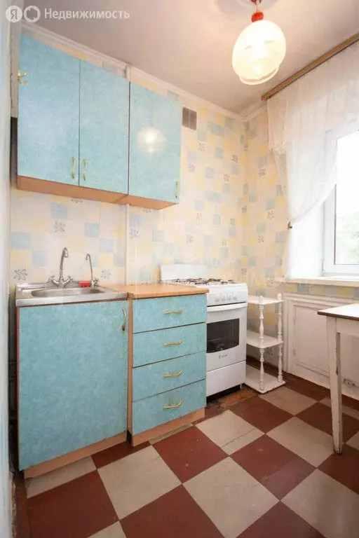 3-комнатная квартира: Тюмень, Парковая улица, 2А (53 м) - Фото 2