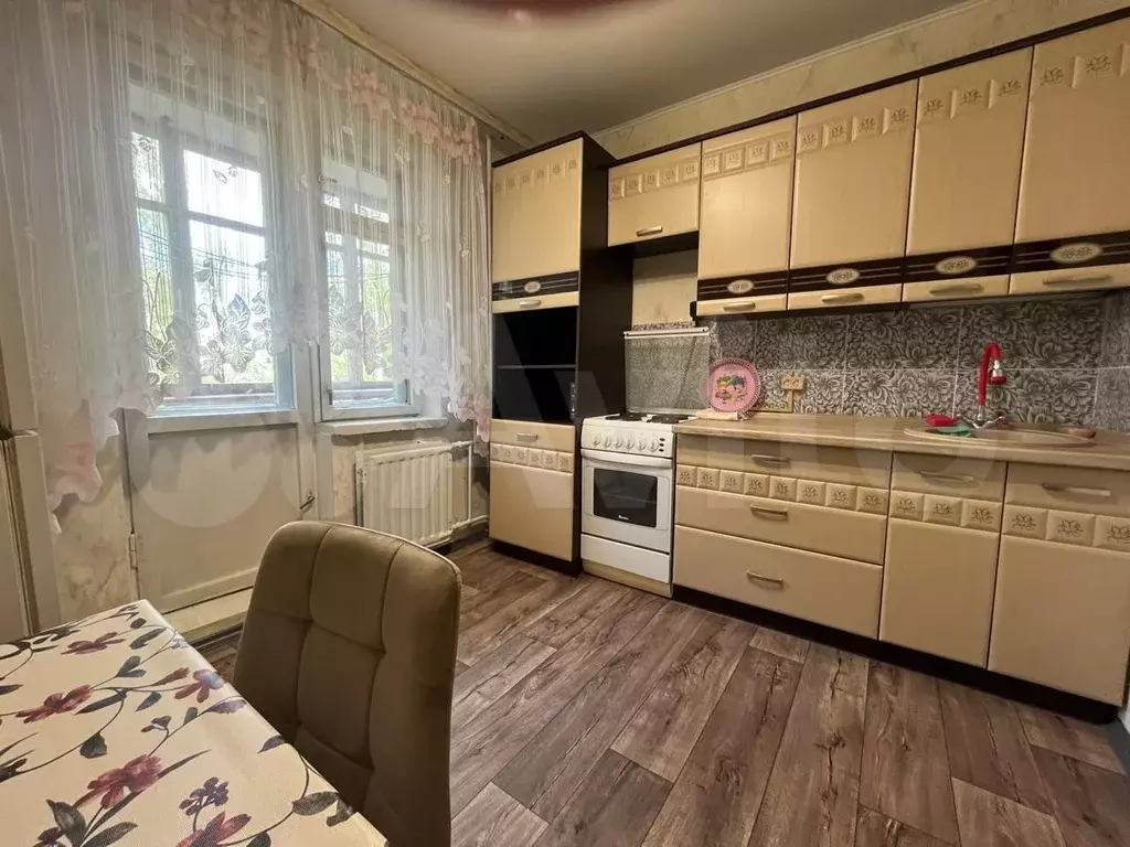 2-к. квартира, 54 м, 4/5 эт. - Фото 0