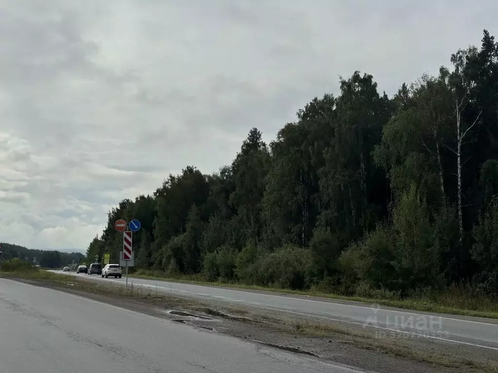 Участок в Свердловская область, Горноуральский муниципальный округ, с. ... - Фото 1