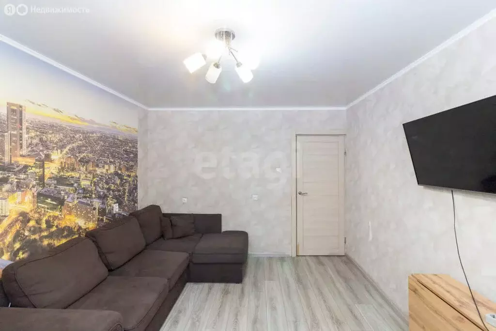 2-комнатная квартира: Тюмень, улица Московский Тракт, 104А (46.8 м) - Фото 1