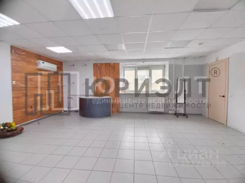 Торговая площадь в Свердловская область, Нижний Тагил Ленинградский ... - Фото 1