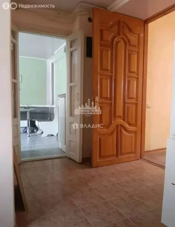 3-комнатная квартира: Керчь, улица Володи Дубинина, 23 (66.2 м) - Фото 1