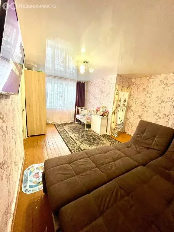 2-комнатная квартира: Златоуст, проспект имени Ю.А. Гагарина, 1-я ... - Фото 2