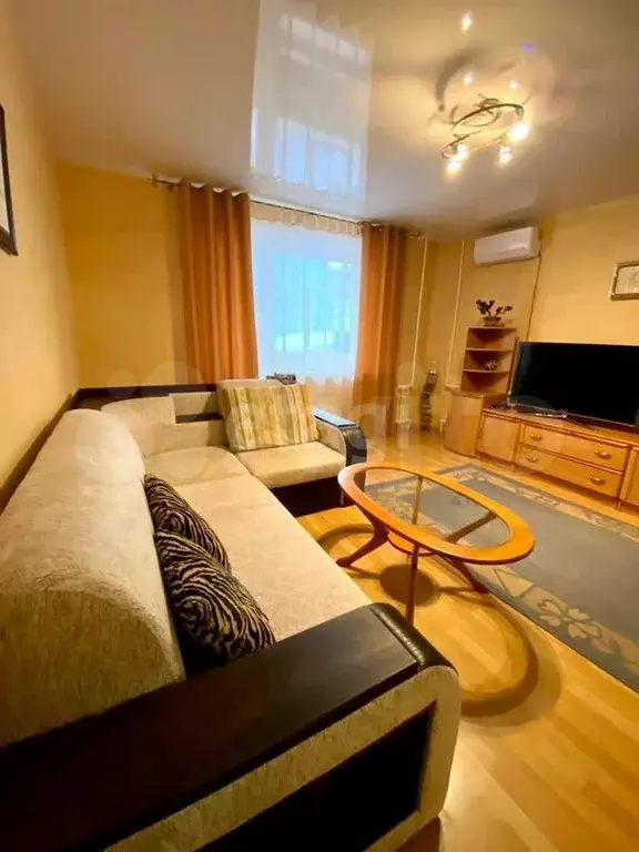 2-к. квартира, 51 м, 2/9 эт. - Фото 0