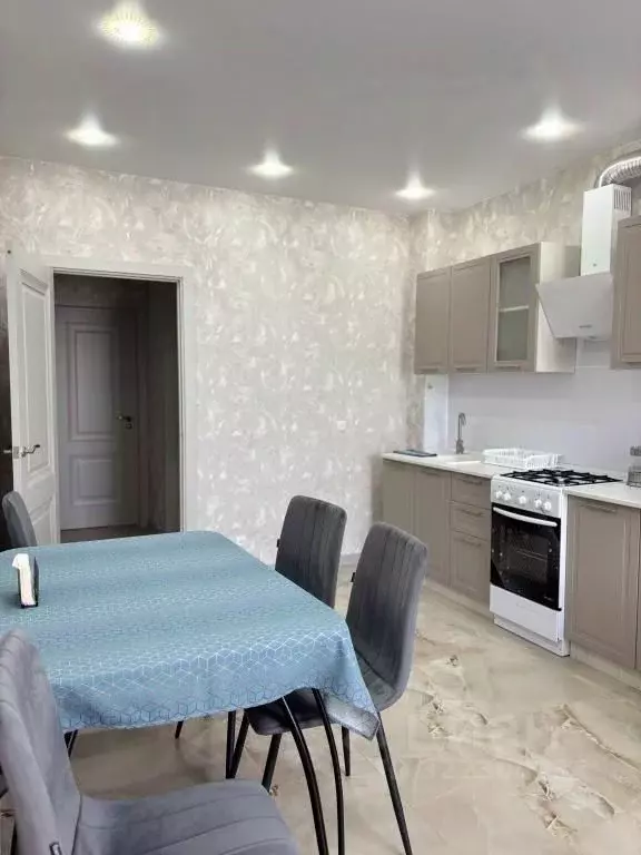 1-к кв. Северная Осетия, Владикавказ ул. Генерала Дзусова, 16В (52.0 ... - Фото 2