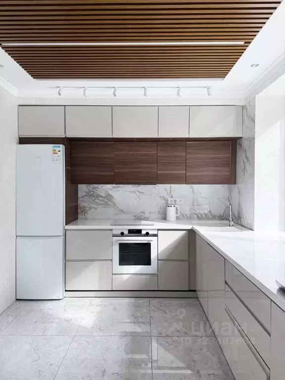 Коттедж в Москва № 104 кв-л, 262 (272 м) - Фото 1