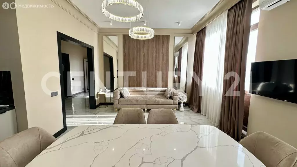 2-комнатная квартира: Махачкала, улица Ермошкина, 29 (90 м) - Фото 0