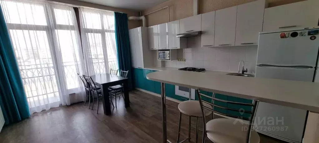 2-к кв. Севастополь ул. Степаняна, 8 (75.0 м) - Фото 2