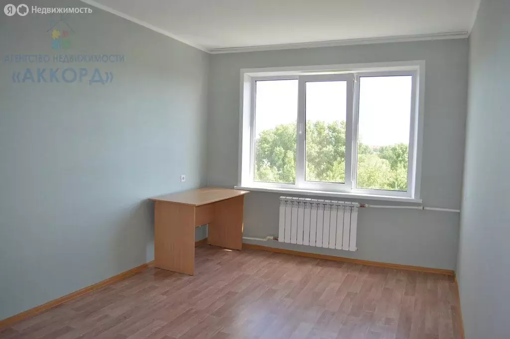 3-комнатная квартира: Барнаул, Новосибирская улица, 38к2 (64.4 м) - Фото 1
