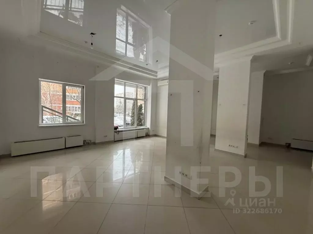 Помещение свободного назначения в Адыгея, Тахтамукай аул ул. ... - Фото 1