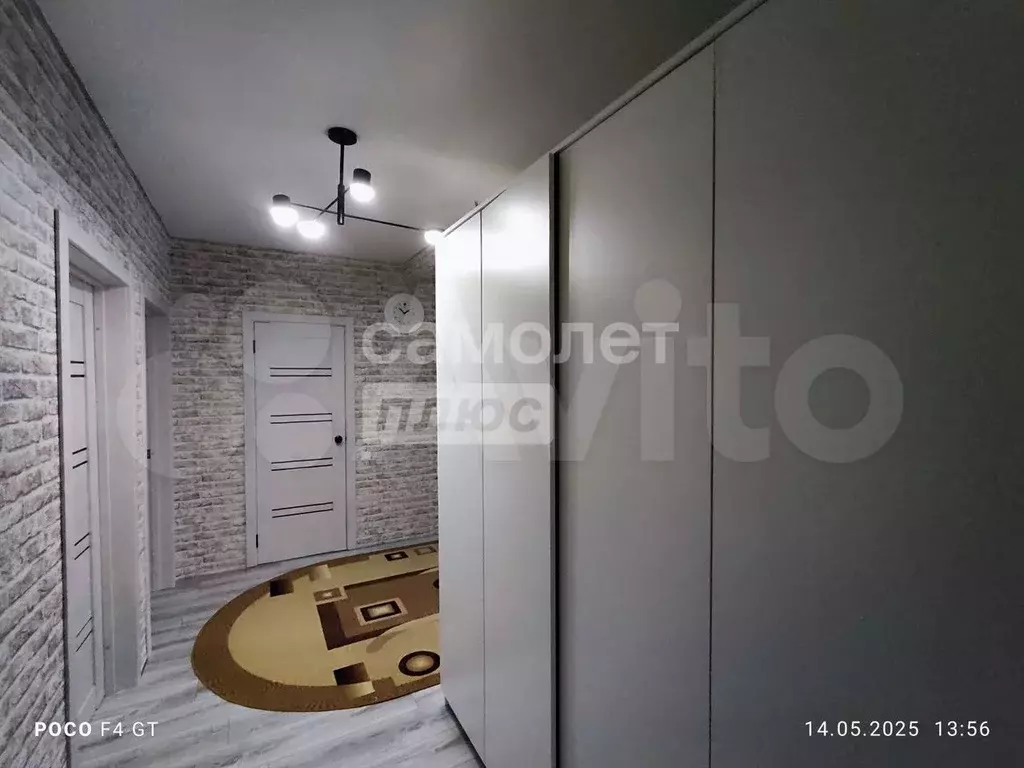 3-к. квартира, 82 м, 2/8 эт. - Фото 1
