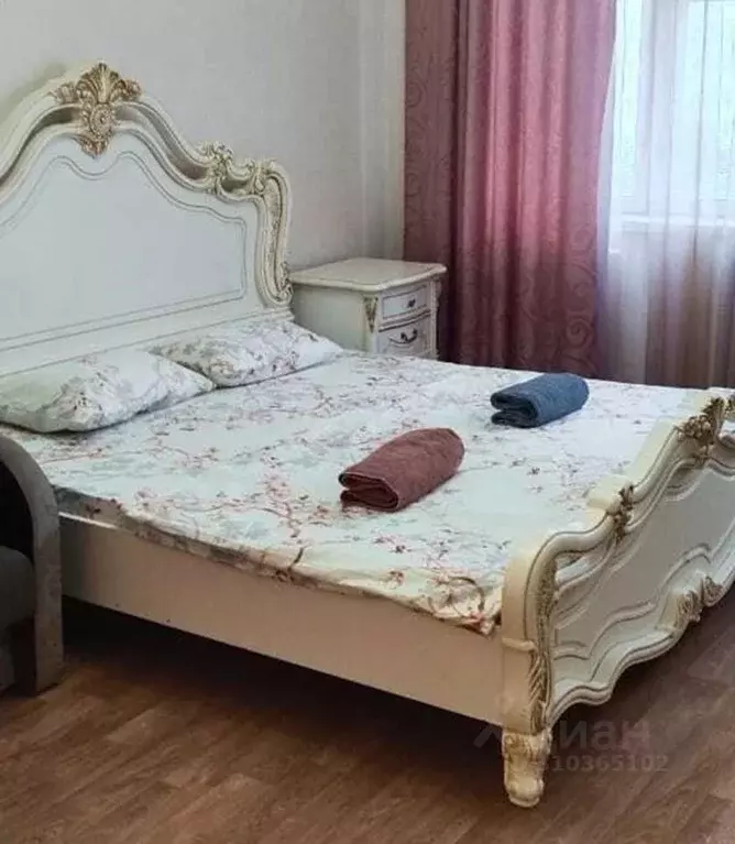 1-к кв. Ханты-Мансийский АО, Нижневартовск ул. Героев Самотлора, 19 ... - Фото 0