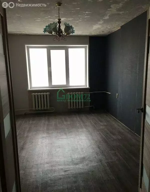3-комнатная квартира: Тобольск, 8-й микрорайон, 16 (64.4 м) - Фото 2