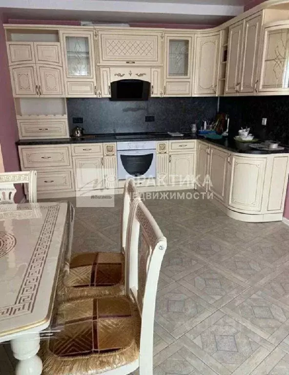 Продается 3-комнатная квартира - Фото 1