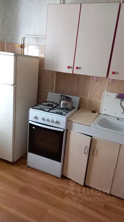 2-к кв. Алтайский край, Барнаул ул. 80-й Гвардейской Дивизии, 66 (46.0 ... - Фото 1