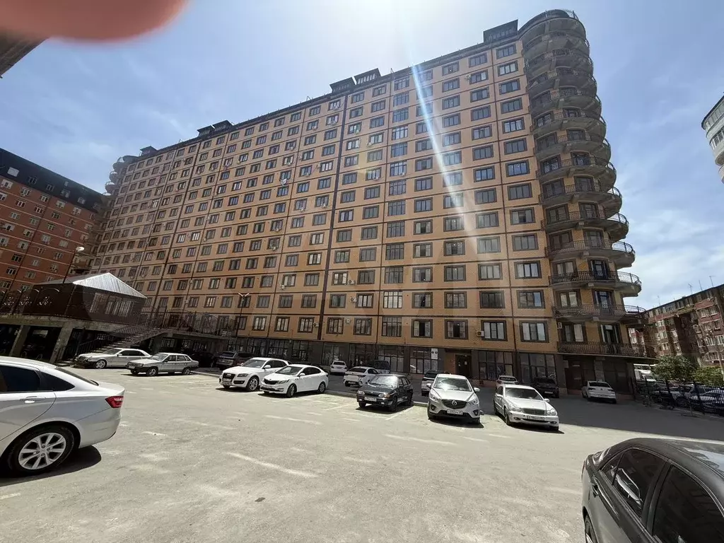 1-к. квартира, 53 м, 13/14 эт. - Фото 0