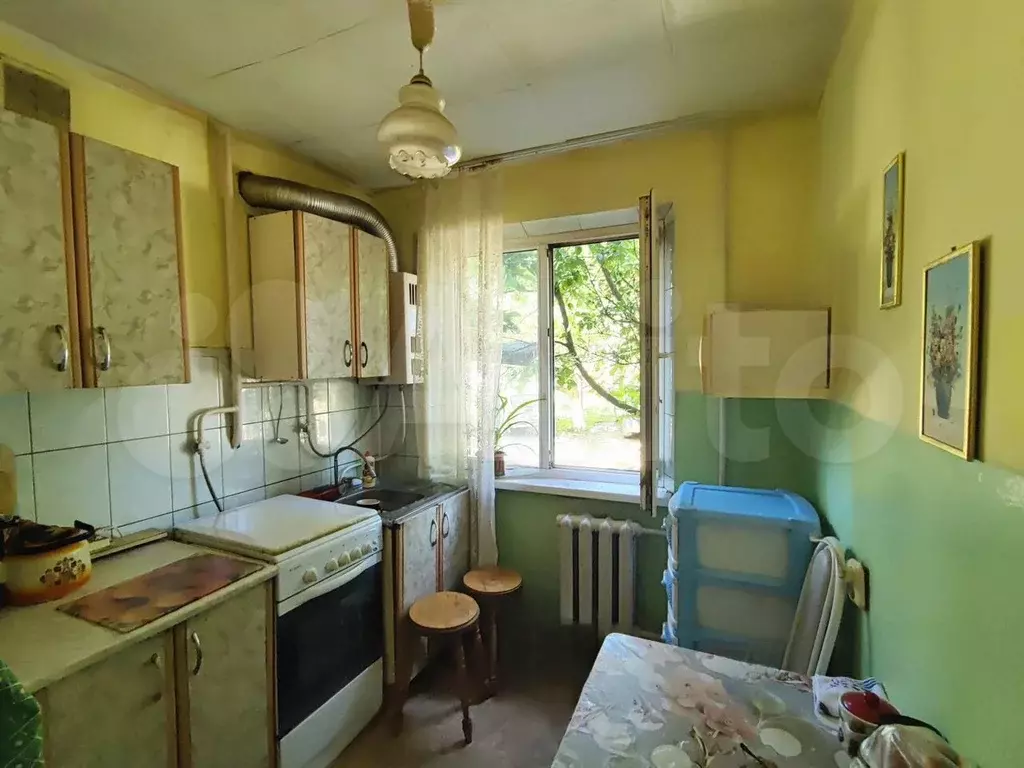 3-к. квартира, 60 м, 1/5 эт. - Фото 1