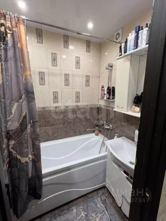 2-к кв. Вологодская область, Шексна рп, Шексна Северная мкр ул. ... - Фото 1